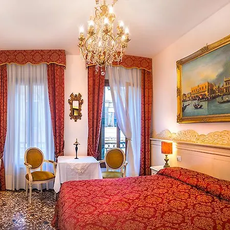 Aquavenice Locazione Turistica Affittacamere 2*